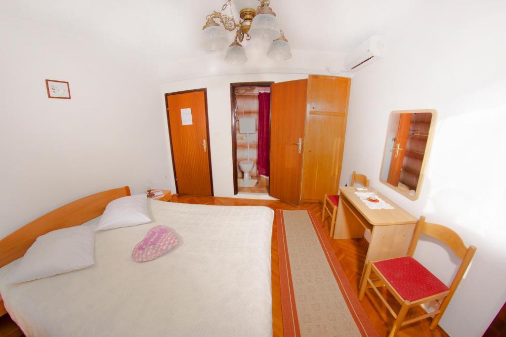 Tri Sestre Rooms ドゥブロブニク 部屋 写真